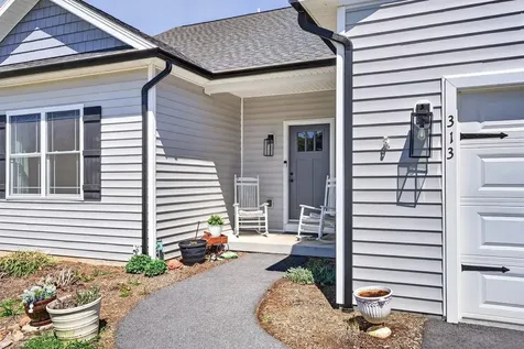 313 Willow Oaks Drive Elkton VA 22827