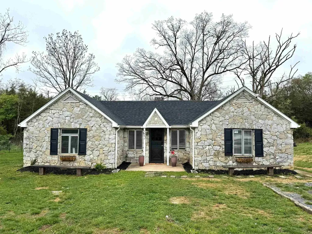 1641 Smithland Road Harrisonburg VA 22802