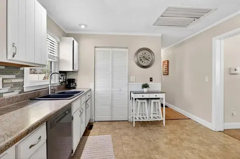9 Clover Place Verona VA 24482