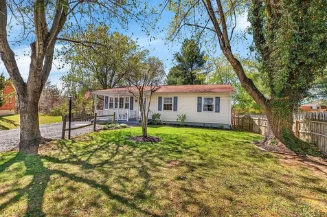 9 Clover Place Verona VA 24482
