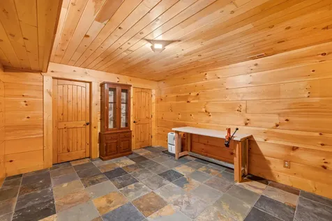 16199 Rockymount Lane Elkton VA 22827