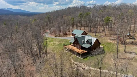 16199 Rockymount Lane Elkton VA 22827