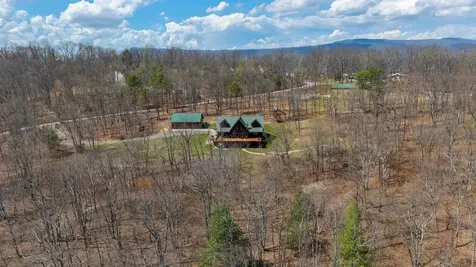 16199 Rockymount Lane Elkton VA 22827