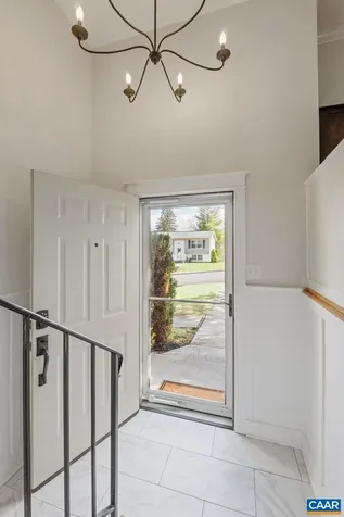 704 Carann Street Staunton VA 24401