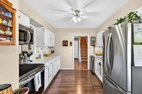 605 16th Street Grottoes VA 24441
