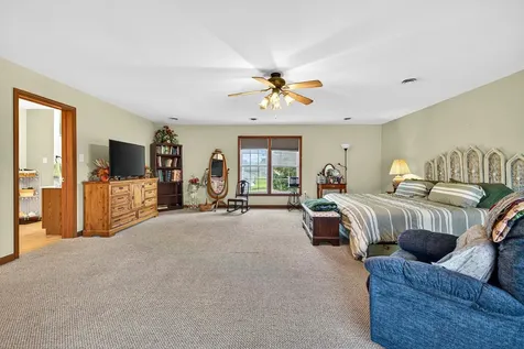 605 16th Street Grottoes VA 24441