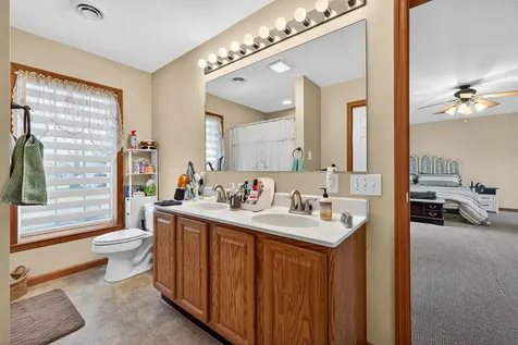 605 16th Street Grottoes VA 24441