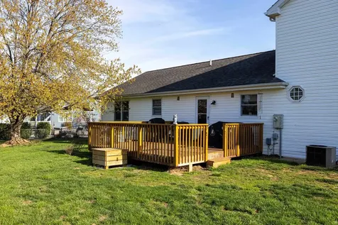 605 16th Street Grottoes VA 24441