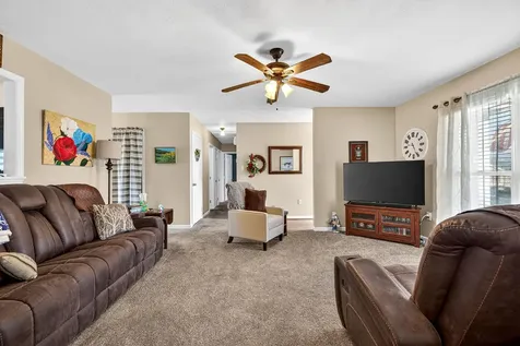 605 16th Street Grottoes VA 24441