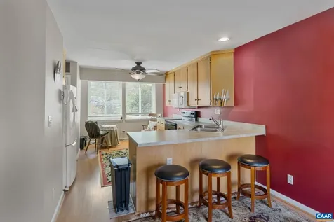 1212 Chatham Ridge Charlottesville VA 22901