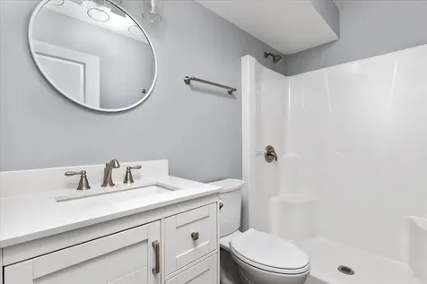 178 Bank Street Mt Jackson VA 22842