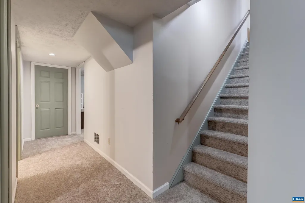 15 Austin Drive Palmyra VA 22963