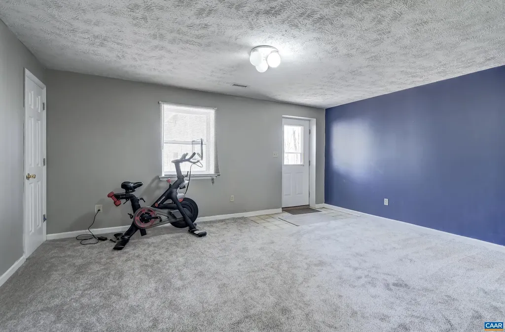 15 Austin Drive Palmyra VA 22963