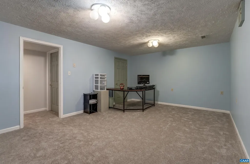 15 Austin Drive Palmyra VA 22963