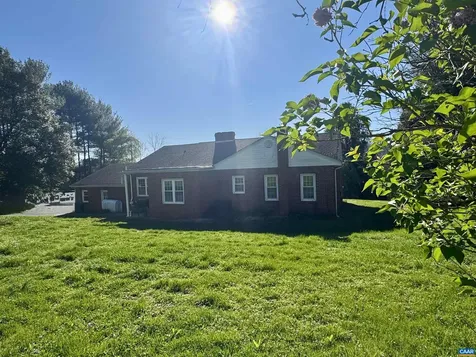 150 Union Church Road Staunton VA 24401