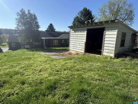 150 Union Church Road Staunton VA 24401