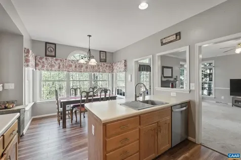 2759 Cricklewood Court Charlottesville VA 22911