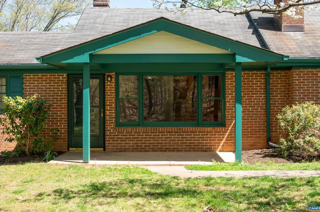 395 Burchs Creek Road Crozet VA 22932