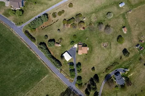 1075 Chestnut Ridge Road Staunton VA 24401