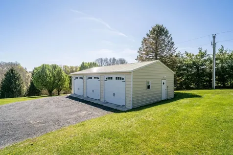 1075 Chestnut Ridge Road Staunton VA 24401