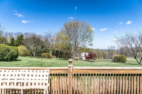 1075 Chestnut Ridge Road Staunton VA 24401