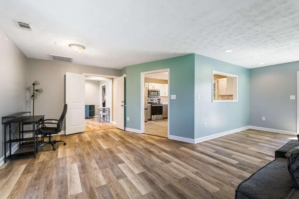 16998 Summit Avenue E Elkton VA 22827