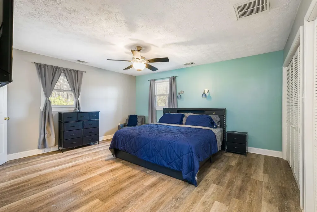 16998 Summit Avenue E Elkton VA 22827