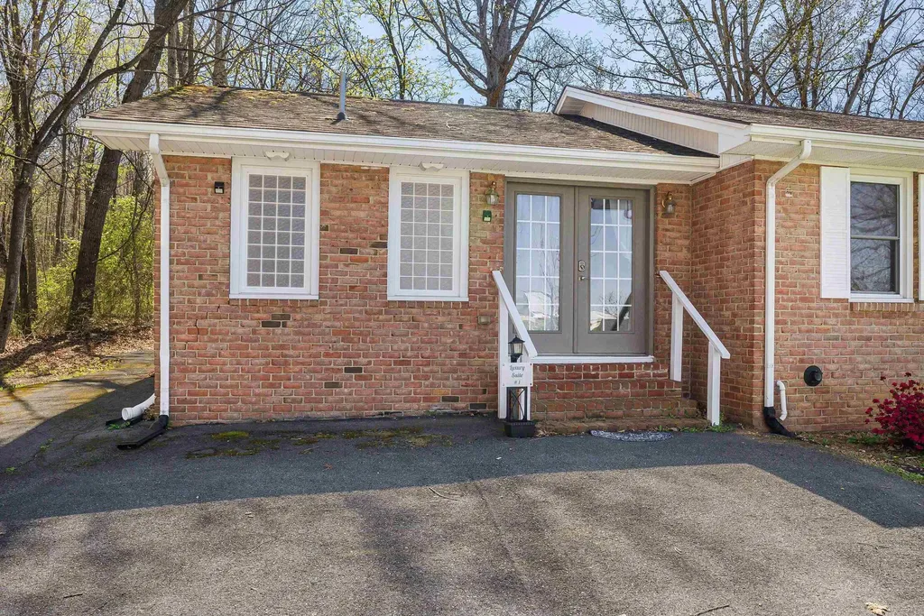 16998 Summit Avenue E Elkton VA 22827