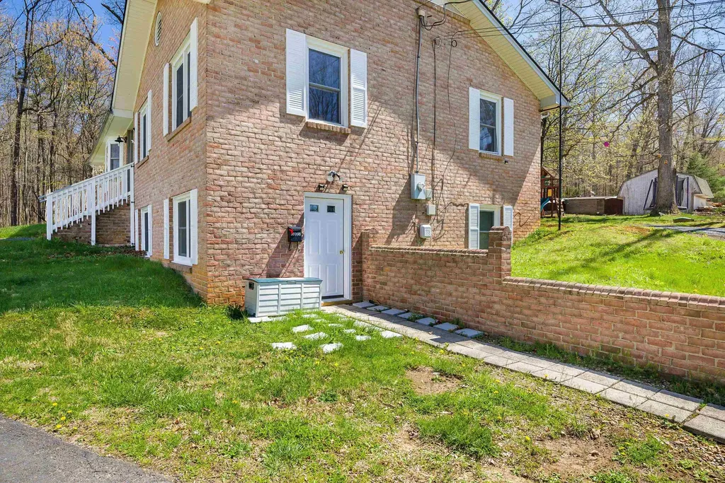 16998 Summit Avenue E Elkton VA 22827