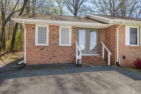 16998 Summit Avenue E Elkton VA 22827