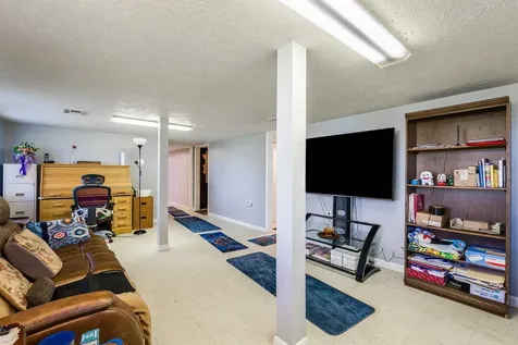 16998 Summit Avenue E Elkton VA 22827