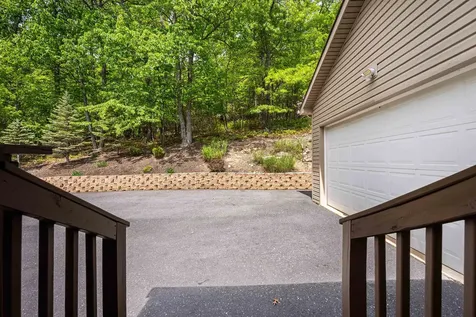 312 Rainier Road Mcgaheysville VA 22840