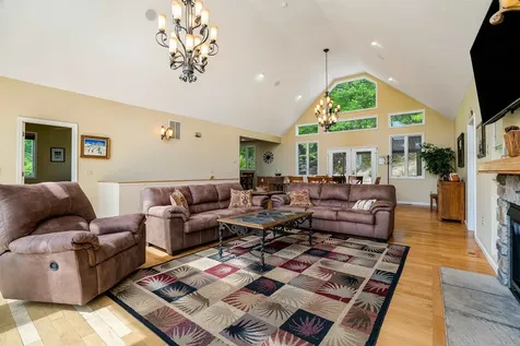 312 Rainier Road Mcgaheysville VA 22840