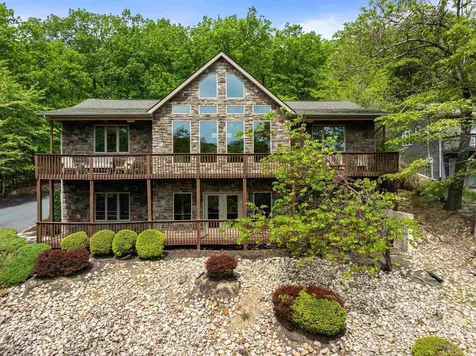 312 Rainier Road Mcgaheysville VA 22840