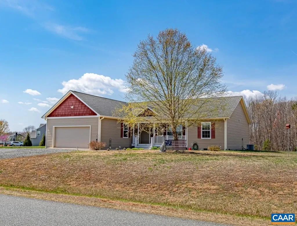 186 Rosewood Drive Scottsville VA 24590