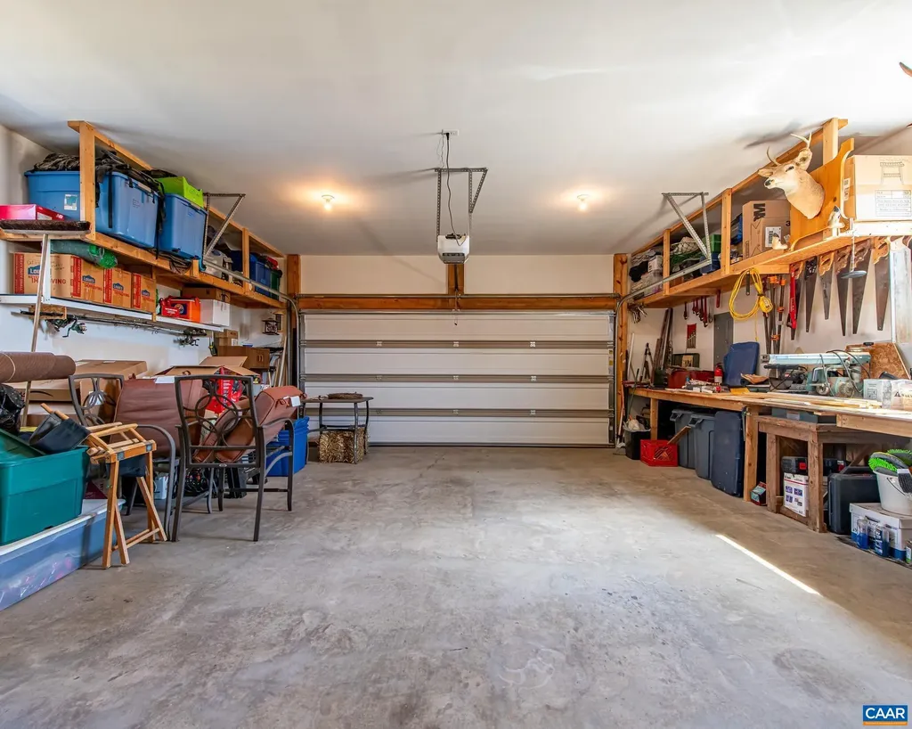 186 Rosewood Drive Scottsville VA 24590