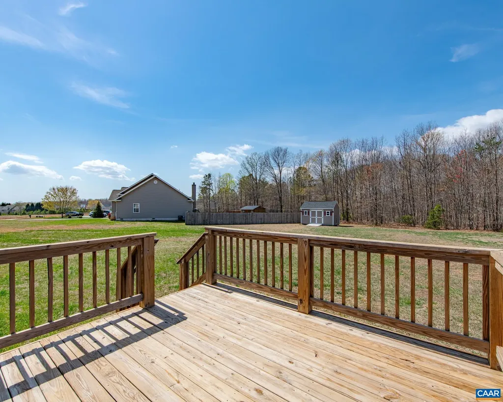 186 Rosewood Drive Scottsville VA 24590