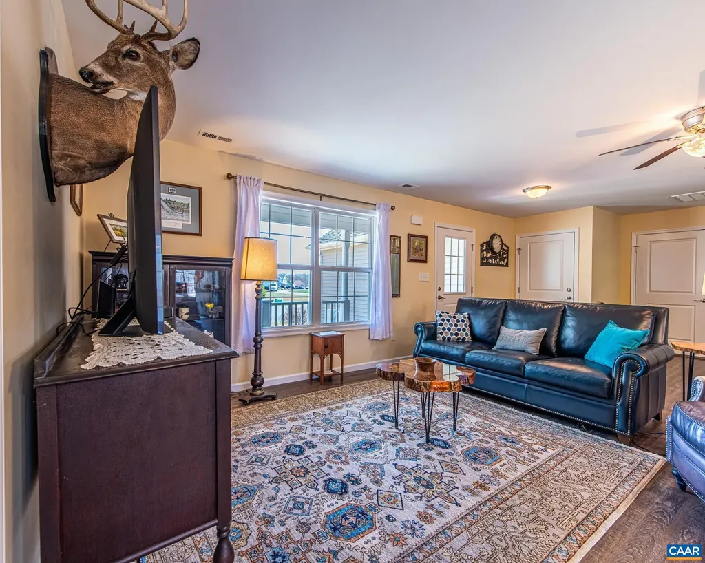 186 Rosewood Drive Scottsville VA 24590