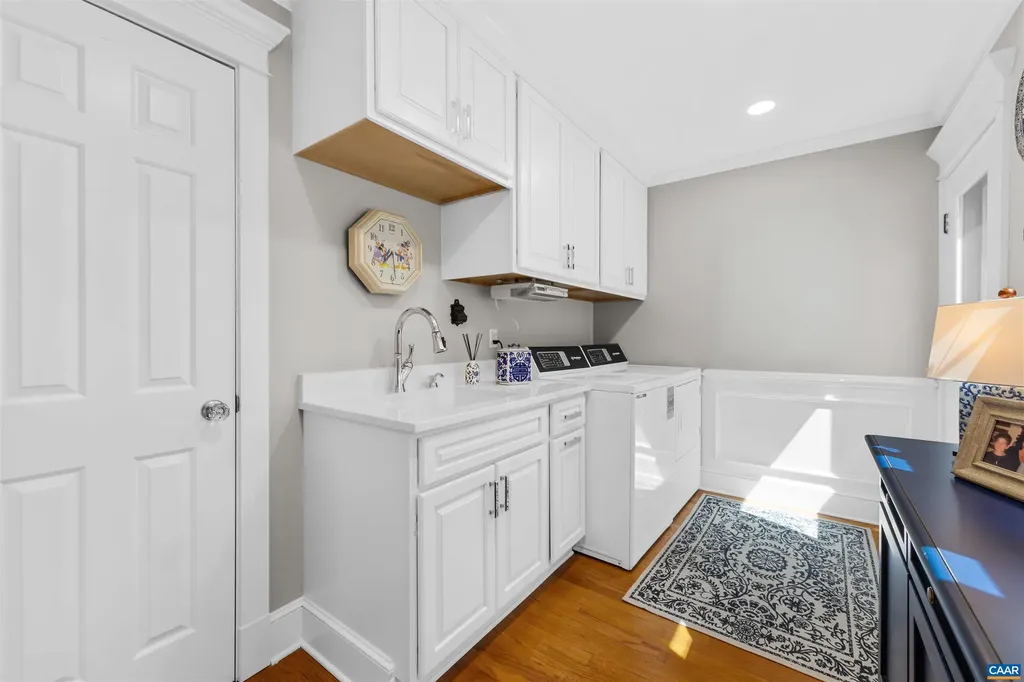 155 Ivy Ridge Road Charlottesville VA 22901