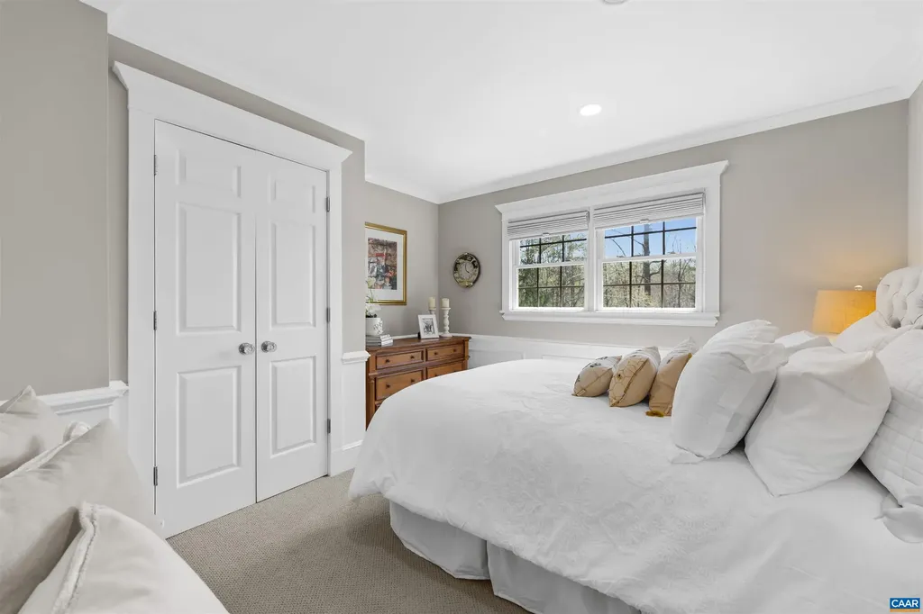 155 Ivy Ridge Road Charlottesville VA 22901