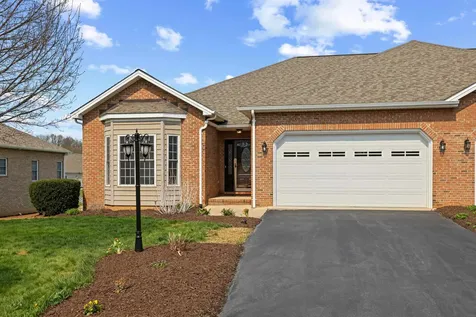 320 Petros Drive Waynesboro VA 22980