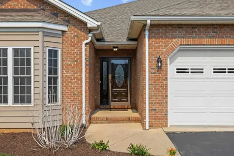 320 Petros Drive Waynesboro VA 22980