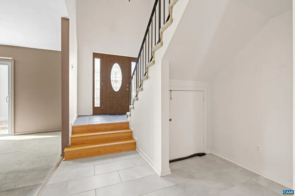 307 Lake Forest Lane Charlottesville VA 22901