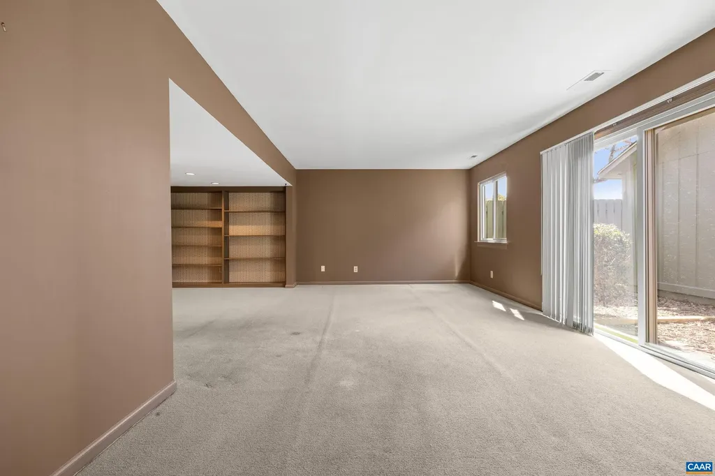 307 Lake Forest Lane Charlottesville VA 22901