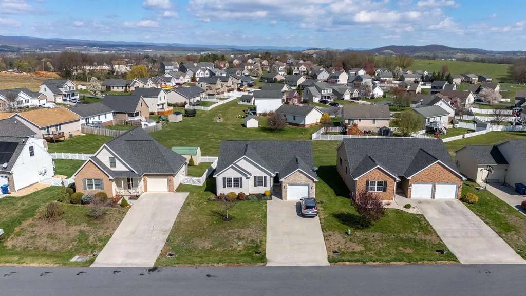 3365 Legion Way Broadway VA 22815