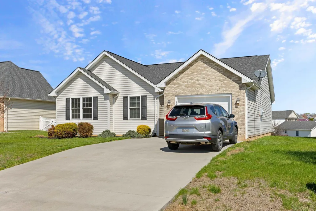 3365 Legion Way Broadway VA 22815