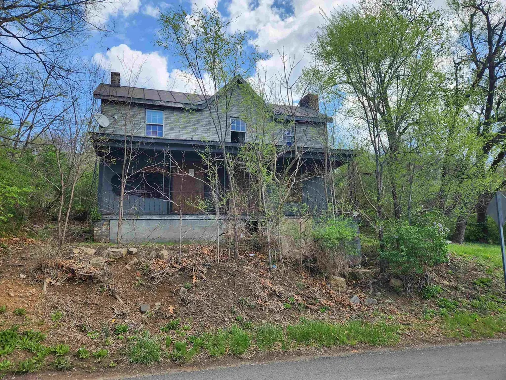 921 Winchester Road Waynesboro VA 22980