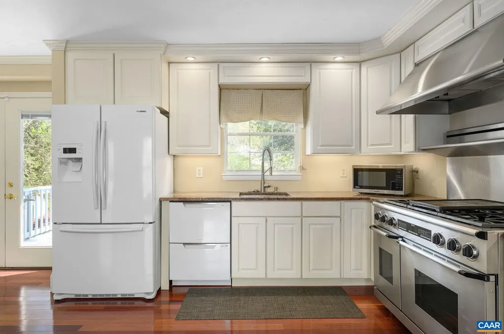 1655 Redwing Lane Charlottesville VA 22911