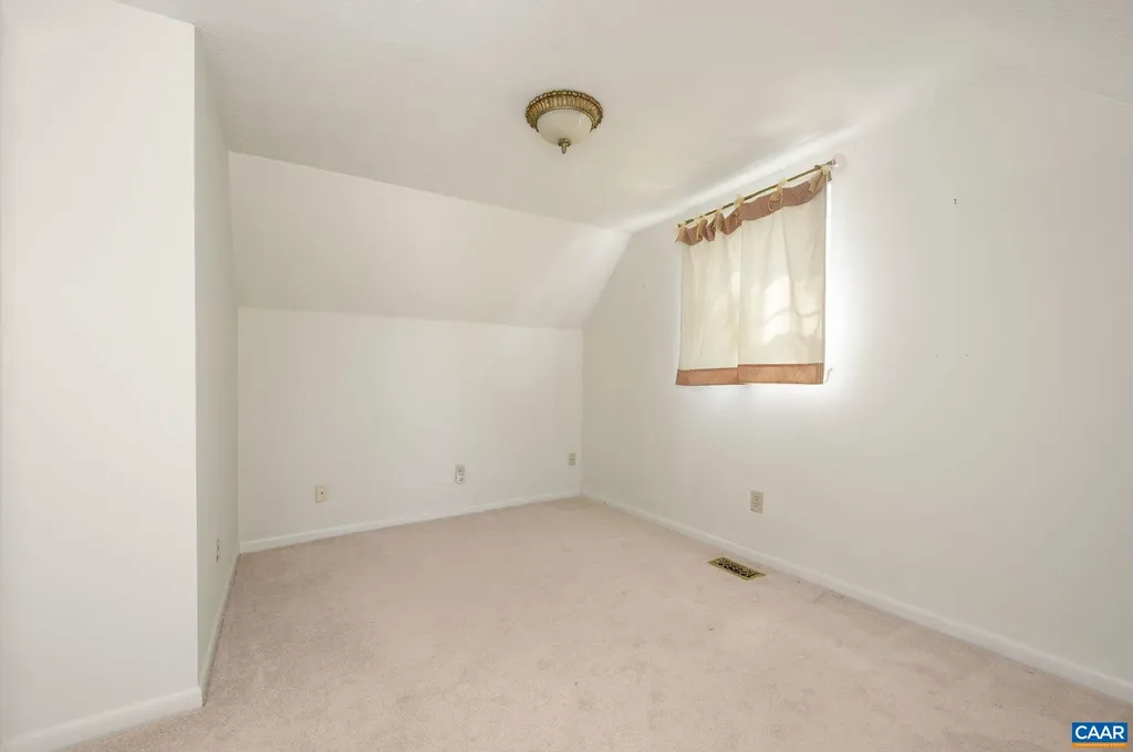 1655 Redwing Lane Charlottesville VA 22911