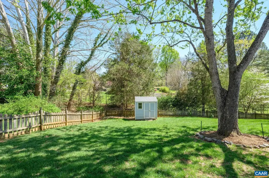 1655 Redwing Lane Charlottesville VA 22911